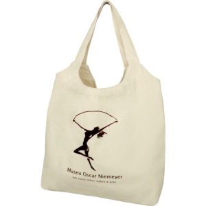 Bolsa ecobag Boti tipo envelope em lona de algodão cor cru.